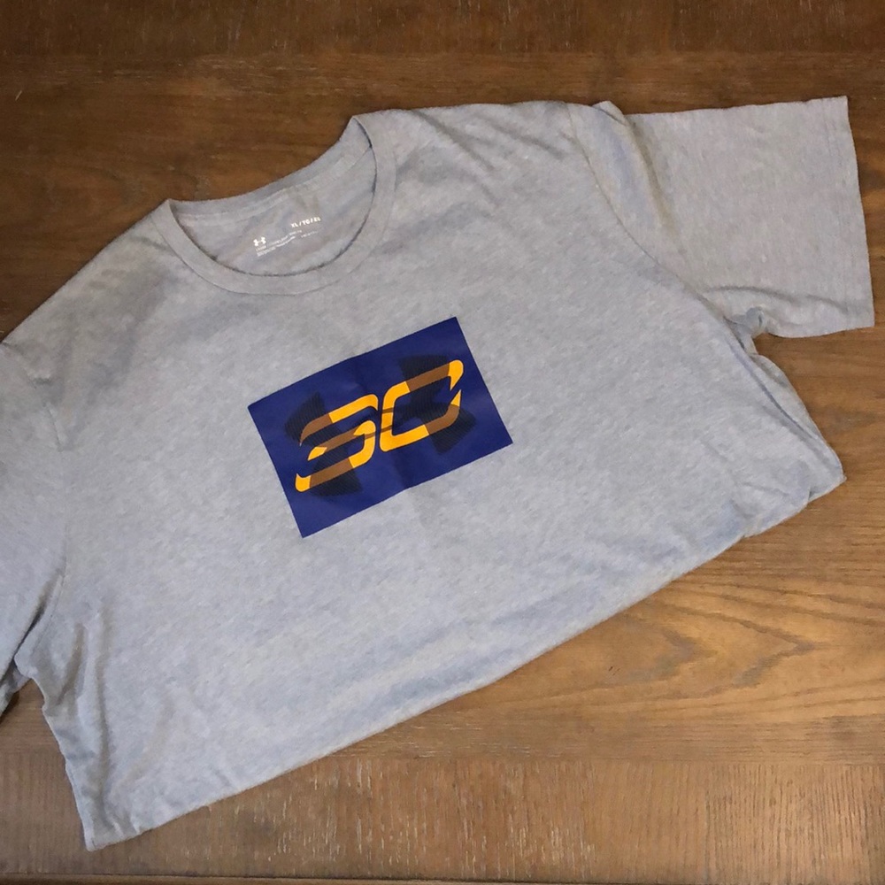 Like New! Under Armour Men’s Steph Curry Shirt Size XL
